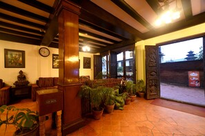 Lobby - Vajra Guest House & Restaurant (Bhaktapur)