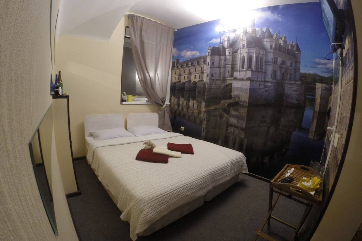Desk, iron/ironing board, free WiFi
