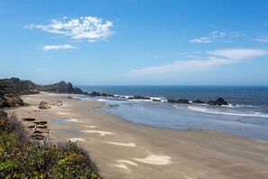 Na praia