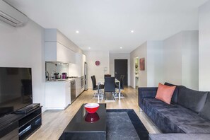 Interior detail - Style in the heart of Carlton (Carlton)