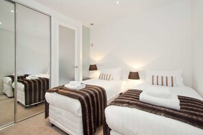 Room - St Kilda Garden Views (St Kilda)