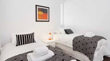 Apartment, 2 Bedrooms | 2 bedrooms, iron/ironing board, cribs/infant beds, rollaway beds