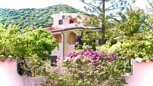 Exterior - Caletta Apartment in Villa I (Siniscola)