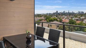 Deluxe Apartment, 2 Bedrooms | Balcony