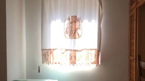 Apartment, 5 Bedrooms | 5 bedrooms, cribs (surcharge), WiFi (free), bed sheets - Caletta Apartment in Villa II (Siniscola)
