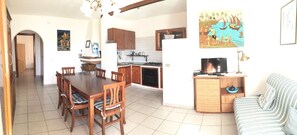Living area - Rose Apartment IV (Budoni)