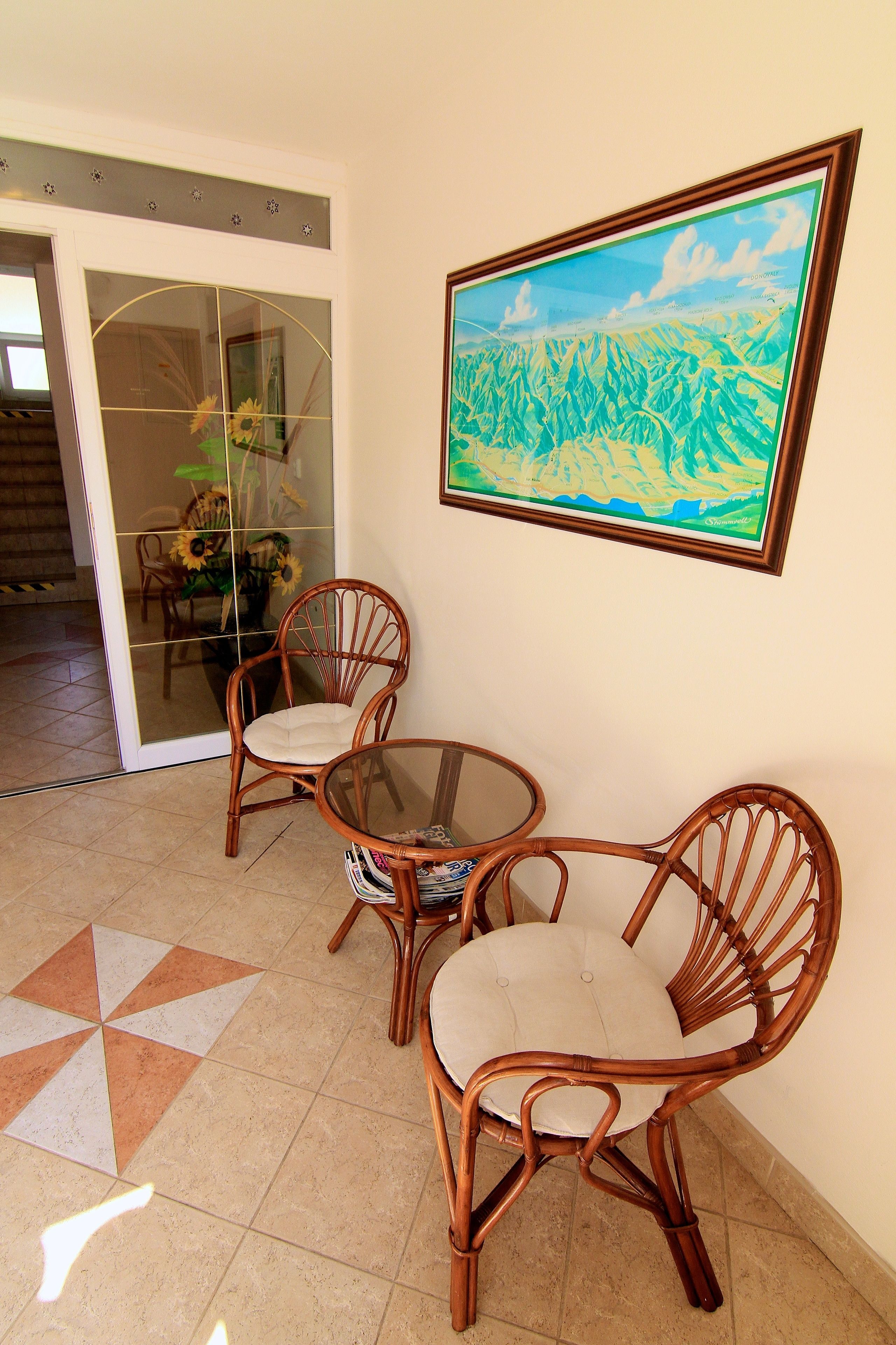 Kawasan tempat duduk lobi