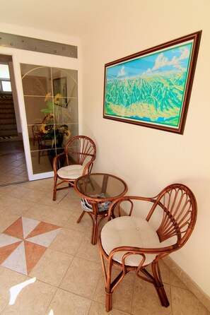 Lobby sitting area - Penzión Maxim (Liptovsky Mikulas)