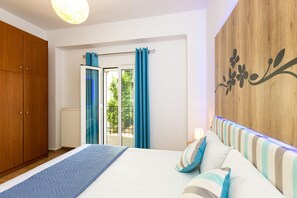 Elia Villa, 3 Bedrooms | 1 bedroom, soundproofing, iron/ironing board, free cots/infant beds - Elia Villa (Mylopotamos)