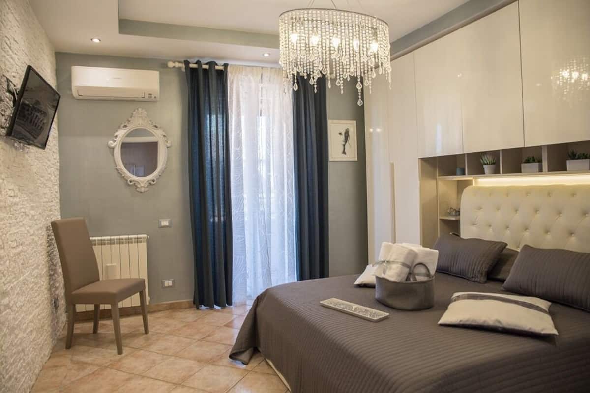 Superior appartement, kitchenette | 1 slaapkamer, donzen dekbedden, een kluis op de kamer