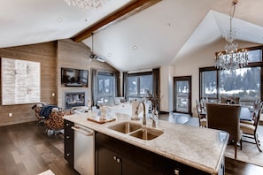 Premier Townhome, Multiple Beds (River Run, 3 Bed 2.5 Bath) | Private kitchen | Fridge, microwave, coffee/tea maker - River Run Townhomes by Keystone Resort (Keystone)