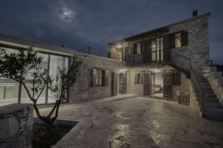 Áreas de la propiedad. Marmaras