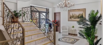 Lina Hotel