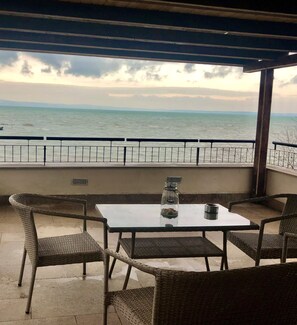 Beach/ocean view - Royal Mediterran Hotel (Siófok)