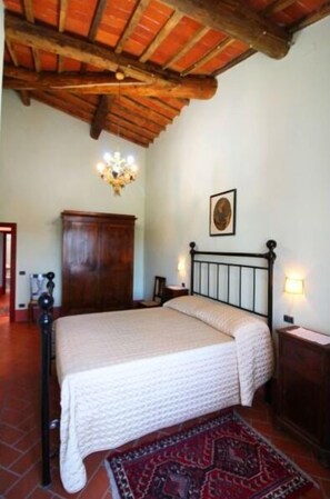 Vila, 4 quartos | 4 quartos, individualmente decorados, individualmente mobiliados