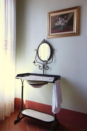 Vila, 4 quartos | 4 quartos, individualmente decorados, individualmente mobiliados