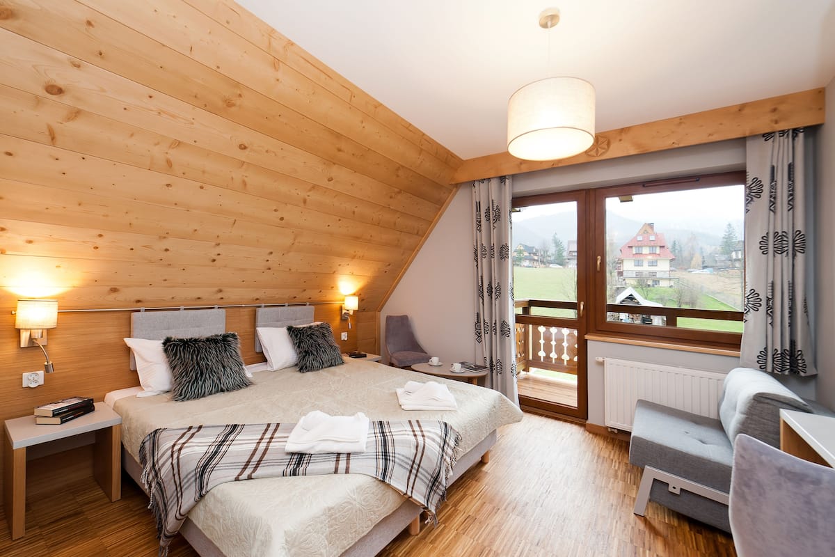 Studio (B 11) | 1 slaapkamer, een laptopwerkplek, gratis wifi, beddengoed