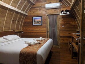 Deluxe Double Room | In-room safe, soundproofing, rollaway beds, free WiFi - Paradesa Villa (Gili Trawangan)