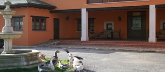 Hotel Rural Yeguada Albeitar
