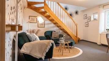 Family Triple Room | Room amenity