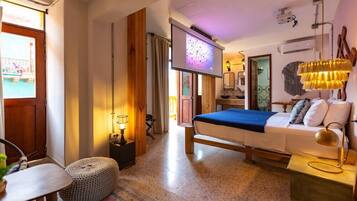 Wi-Fi de cortesia, roupa de cama