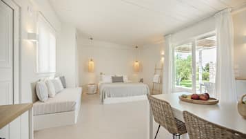 Studio | 2 bedrooms, premium bedding, in-room safe, individually decorated