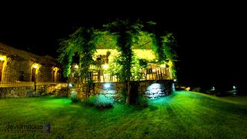Fachada del alojamiento - Noche