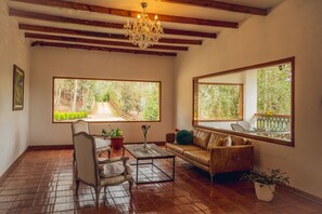 DĂ©tail de lâintĂ©rieur