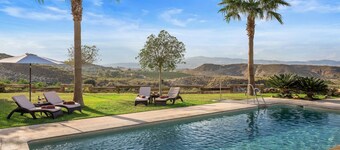 Boutique Hideaway Cortijo El Sarmiento