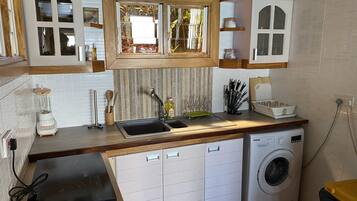 Panoramic Villa, 1 Bedroom | Private kitchen | Full-sized fridge, microwave, oven, stovetop