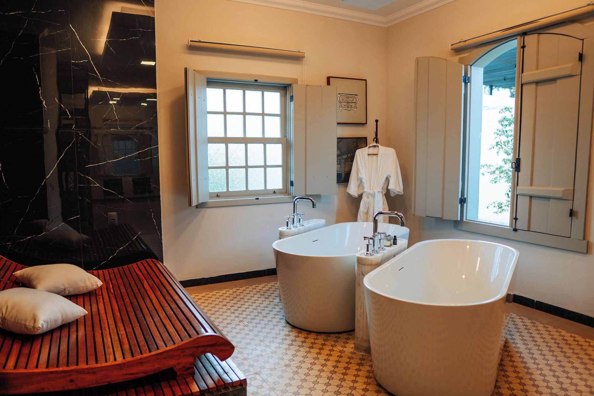 deluxe chalet | 1 bedroom, minibar, in-room safe, blackout curtains