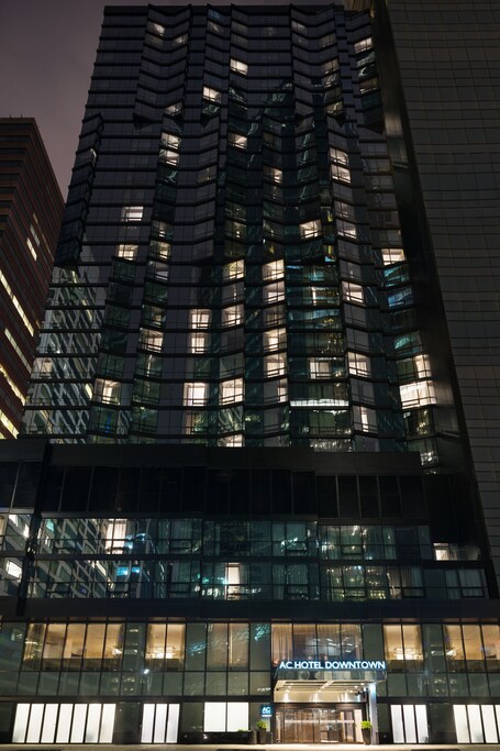 AC Hotel by Marriott New York Downtown - Image 1