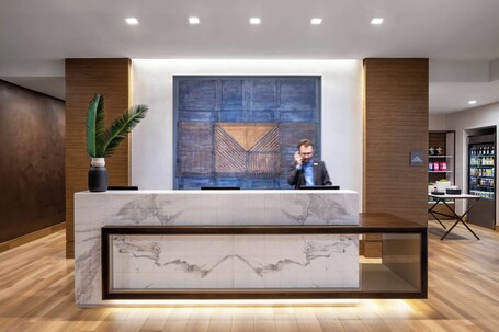 AC Hotel by Marriott New York Downtown - Image 12