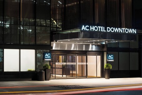 AC Hotel by Marriott New York Downtown - Image 20