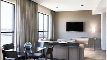 Literie de qualité supérieure, coffres-forts dans les chambres, bureau