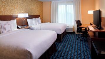 Habitació, 2 llits de matrimoni, no fumadors | Roba de llit hipoal·lergògena, escriptori i cortines opaques