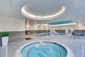 Indoor pool - Fairfield Inn & Suites by Marriott Wichita East (Wichita)