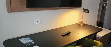 Smart TV de 55 pulgadas con canales por cable, una televisión