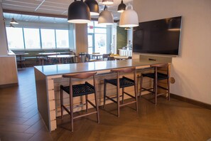 Tägliches inbegriffenes Frühstücksbuffet