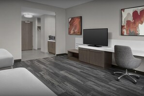 Room, 2 Queen Beds, Accessible, Bathtub