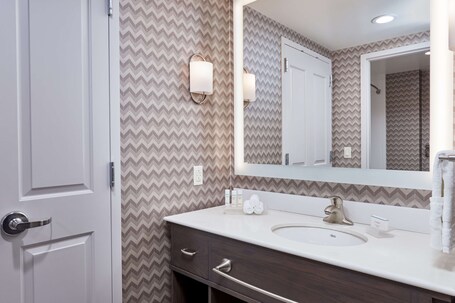 Homewood Suites by Hilton Teaneck Glenpointe - Image 20