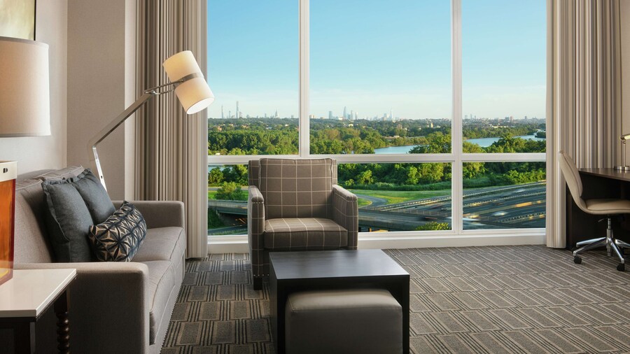 Homewood Suites by Hilton Teaneck Glenpointe