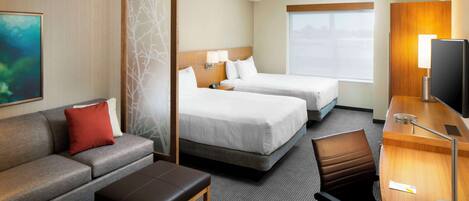 Escriptori, cortines opaques, planxa i posts de planxar i wifi gratuïta