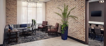 Hyatt Place Sumter / Downtown