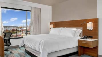 Egyptian cotton sheets, premium bedding, pillow-top beds, in-room safe