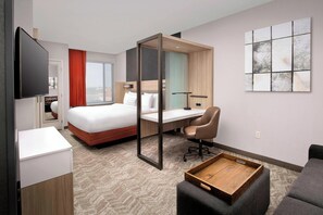 Premium bedding, desk, blackout drapes, iron/ironing board - SpringHill Suites by Marriott Albuquerque North/Journal Center (Albuquerque)