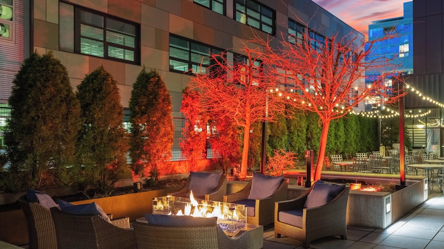 Staybridge Suites Seattle Downtown - Lake Union by IHG