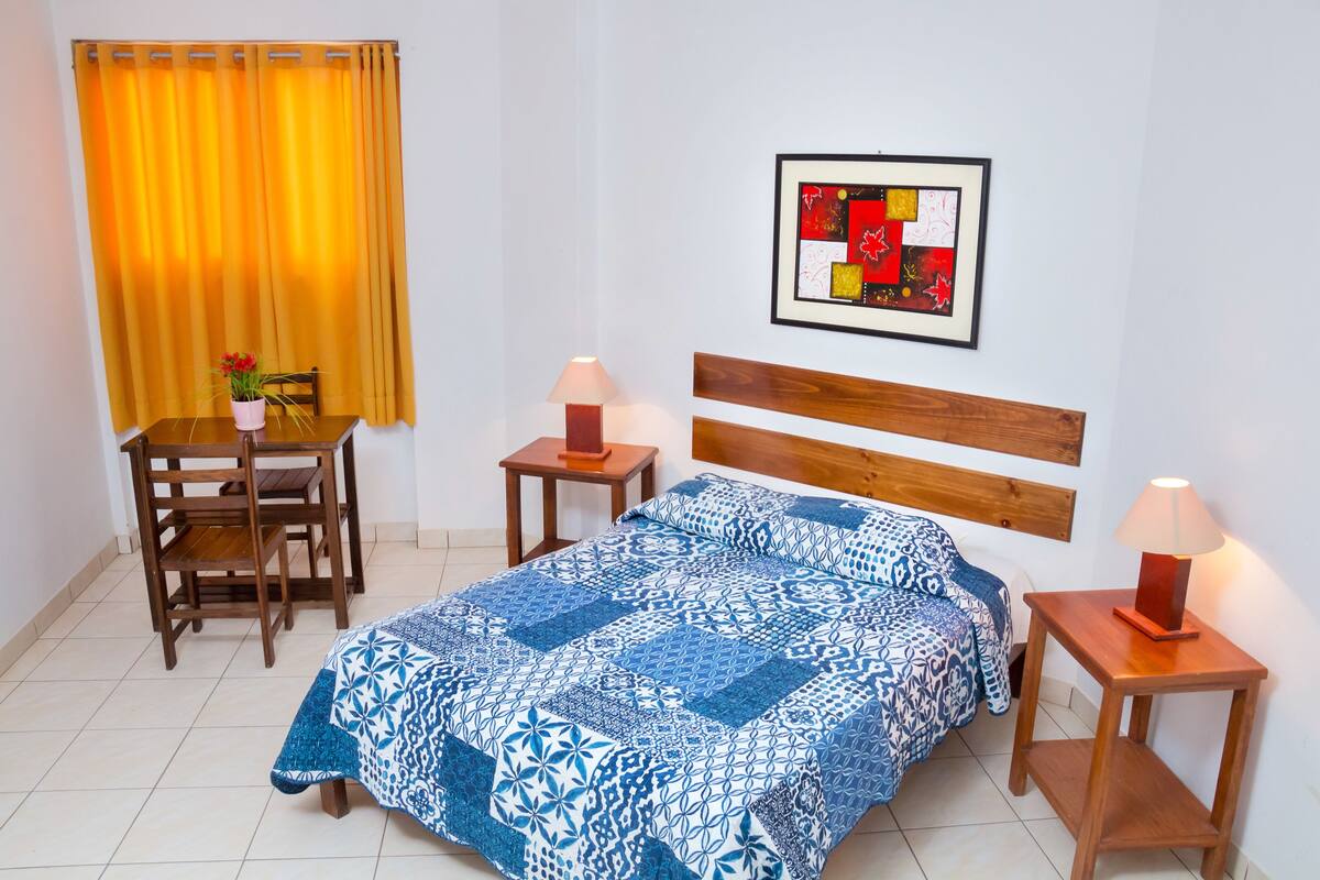 Double Room, 1 Double Bed
