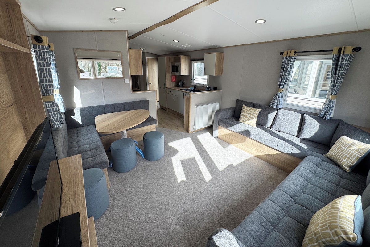 The Nook 3 Bedroom - No Pets