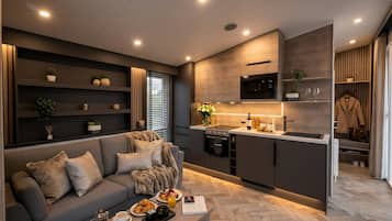 No Pets The Hideaway | Vardagsrum | 32-tums smart-tv med digitalkanaler, tv och Netflix